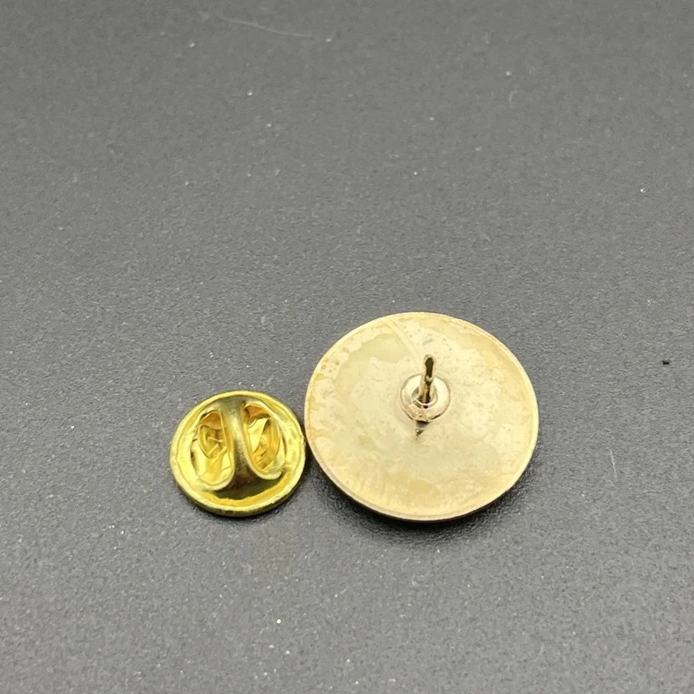 Darts‎ Ton 80 Lapel Hat Pin